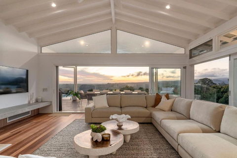 A Perfect Stay - Miren Estate - Palm Beach Accommodation 4