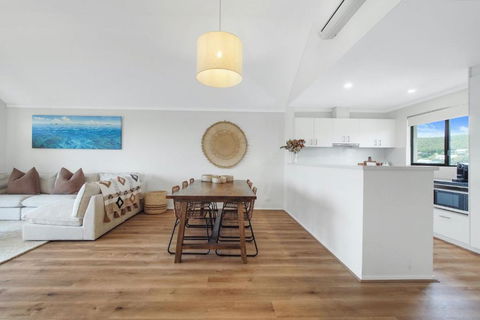 A Stones Throw Gnarabup - Palm Beach Accommodation 3