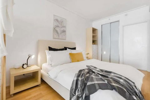 A Stunning & Cozy Studio Next To Darling Harbour - Palm Beach Accommodation 2