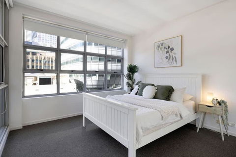 A Stylish & Bright Suite Next To Darling Harbour - Palm Beach Accommodation 0