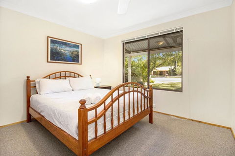 Abbey Beach Shack - Palm Beach Accommodation 4