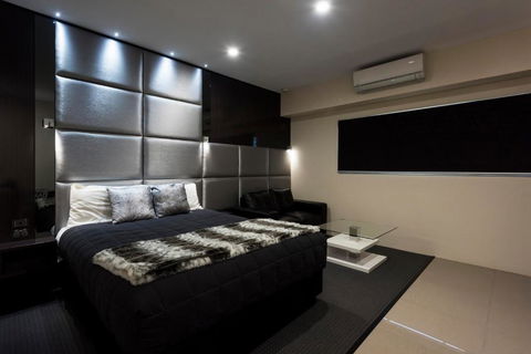 Abbey Motor Inn - Palm Beach Accommodation 4