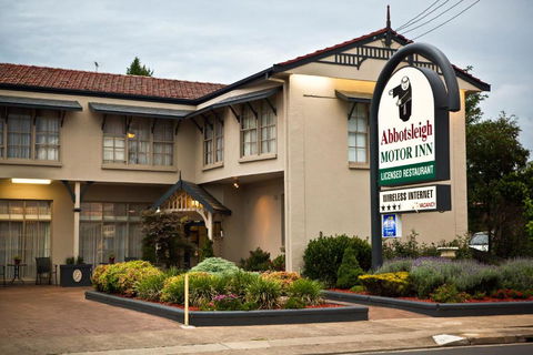 Abbotsleigh Motor Inn - Palm Beach Accommodation 0