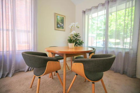 Abenaki - Palm Beach Accommodation 4