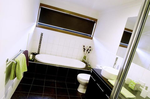 Abode Bendigo Apartments - Palm Beach Accommodation 3
