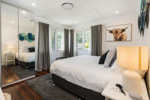 Acacia Ridge Cottage - Palm Beach Accommodation 4