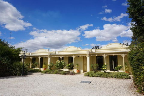 Acacia Terraces - Palm Beach Accommodation 0