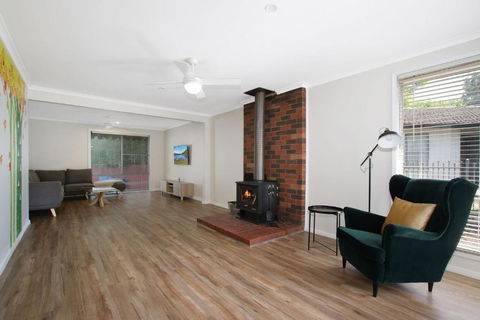 Acaronar- Great Value For Money - Palm Beach Accommodation 0