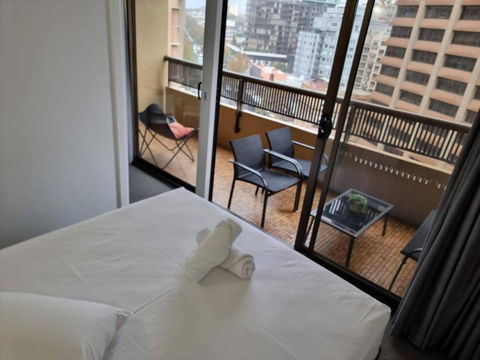Accommodation Sydney City Centre 1 Bedroom Apartment With Balcony - Palm Beach Accommodation 4