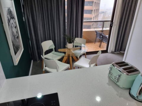 Accommodation Sydney City Centre 1 Bedroom Apartment With Balcony - Palm Beach Accommodation 1