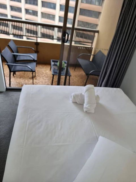 Accommodation Sydney City Centre 1 Bedroom Apartment With Balcony - Palm Beach Accommodation 3