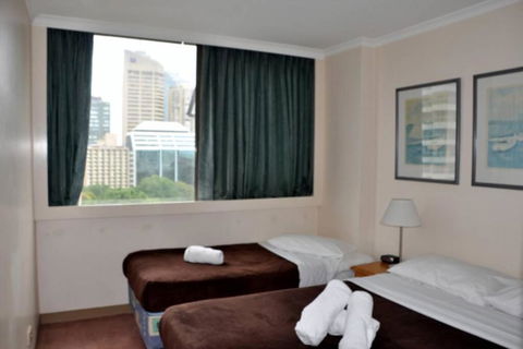 Accommodation Sydney: Hyde Park View 2 Bedroom 1 Bathroom Pet Friendly Apartment - Palm Beach Accommodation 0