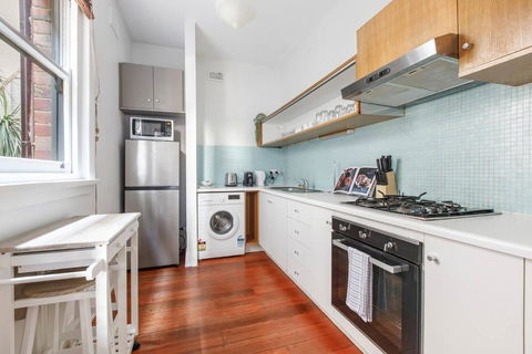 Acland Art Deco - Coastal Chic By St Kilda Beach - Palm Beach Accommodation 2
