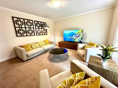 Adelaide Hills 4 Bed Home Near Hahndorf Mt Barker - Palm Beach Accommodation 0