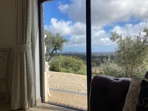 Adelaide And Adelaide Hills Self Contained Private Guest Suite - Palm Beach Accommodation 2