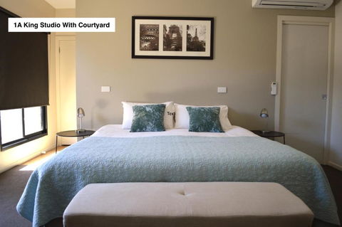 Adelphi Apartments 1 Or 1A - Palm Beach Accommodation 3