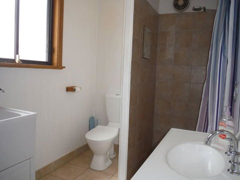Aegean - Palm Beach Accommodation 1