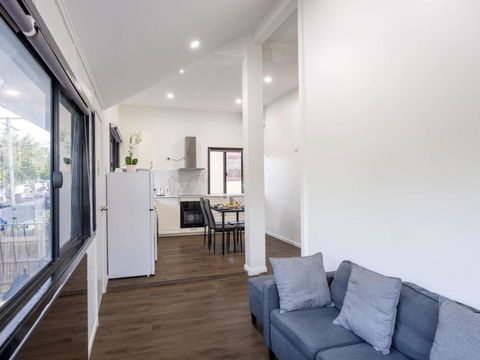 Affordable 3B Ideal Unit Near Cafe Mall River Park - Palm Beach Accommodation 3