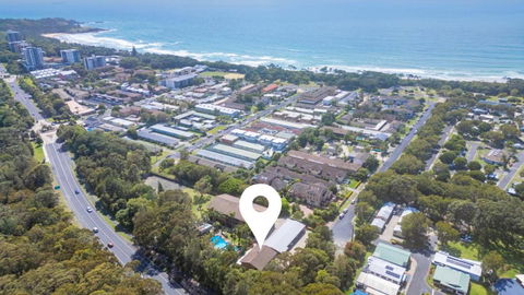 Affordable, Pet Friendly, Pool, Tennis, Beach - Palm Beach Accommodation 1