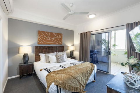 Afternoon Delight - Palm Beach Accommodation 4