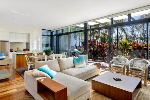 A Perfect Stay - Ocean View At Kiah - Palm Beach Accommodation 3
