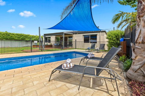 A Rye Retreat - An Entertainers Delight - Palm Beach Accommodation 0