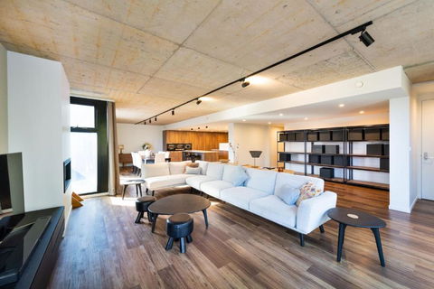 Accommodate Canberra - Waygoose 1 - Palm Beach Accommodation 0
