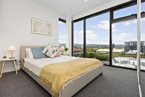 Ambrosia - East End Hillside Haven - Palm Beach Accommodation 0