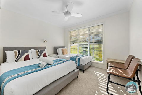 Aircabin - Wyong Creek - Comfy Rural Retreat House - Palm Beach Accommodation 3