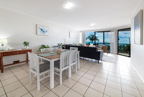 Airlie Horizon - Palm Beach Accommodation 1