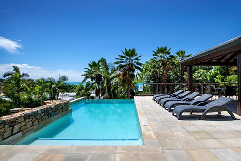 Airlie Horizon - Palm Beach Accommodation 4