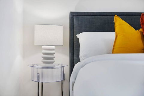 Airport And Waterview Retreat - Palm Beach Accommodation 1