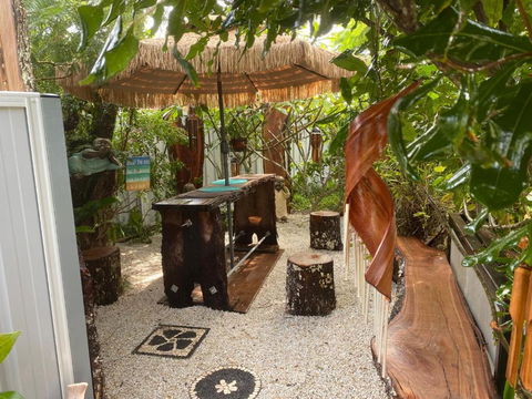 Akuli By The Sea - Unit 1 - FNHolidays - Palm Beach Accommodation 2