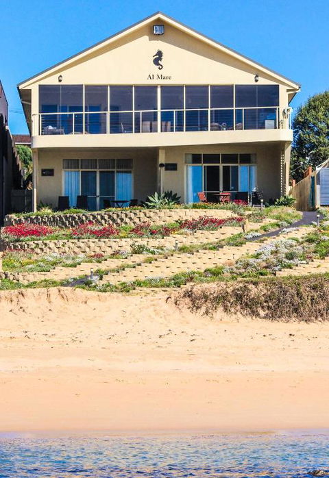 Al Mare Beachfront Retreat Award Winner - Palm Beach Accommodation 4