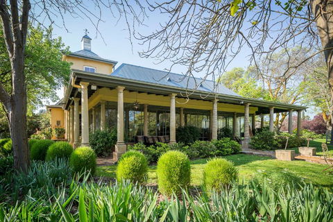 AL RU Farm - Palm Beach Accommodation 4