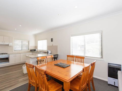 Alaska 8 Poley Cow Lane - Palm Beach Accommodation 2