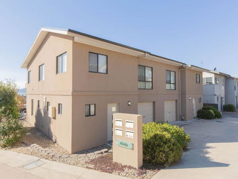 Alaska 8 Poley Cow Lane - Palm Beach Accommodation 0