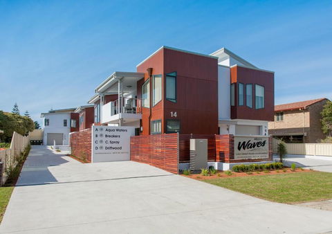 Albany Waves - Palm Beach Accommodation 1