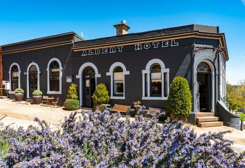 Albert Hotel Daylesford - Palm Beach Accommodation 0