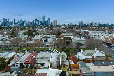 Albert Park Bayside Brilliance GRHM - Palm Beach Accommodation 2