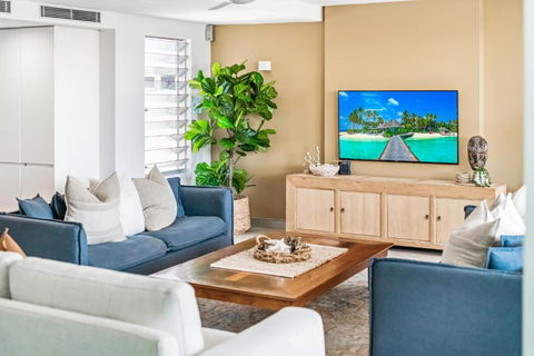 Alex Beach House - Palm Beach Accommodation 3