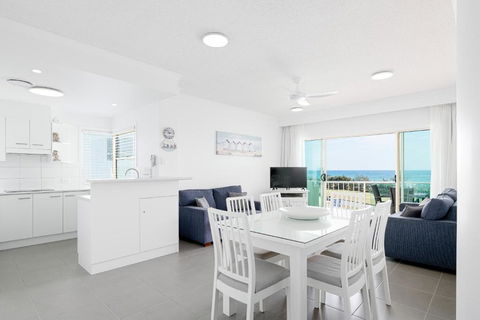 Alex Seaside Resort - Palm Beach Accommodation 1