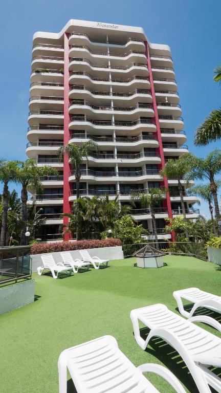 Alexander Holiday Apartments - Palm Beach Accommodation 3