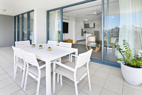 Alexandra Headland Resort Heaven, Pool / Beach ZD8 - Palm Beach Accommodation 0