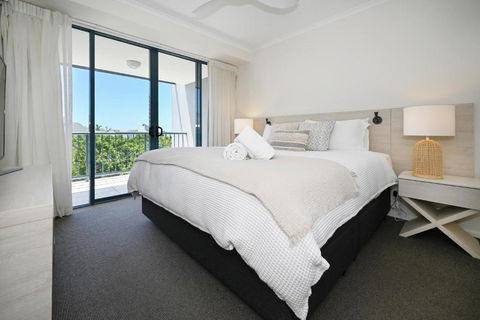 Alexandra Headland Resort Heaven, Pool / Beach ZD8 - Palm Beach Accommodation 2