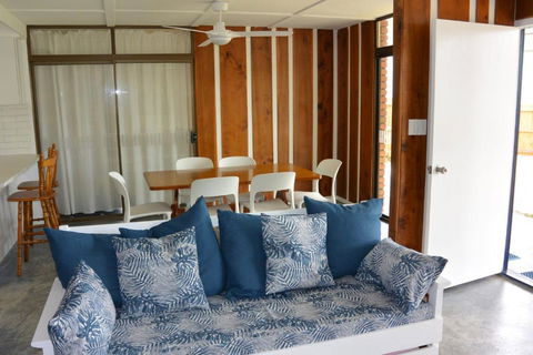Alicante - Palm Beach Accommodation 4
