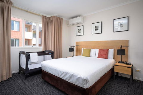 Aligned Corporate Residences Kew - Palm Beach Accommodation 3