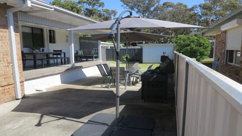 Alka Beach House - Palm Beach Accommodation 2