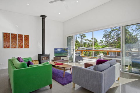 Allawah Beach House - Palm Beach Accommodation 2