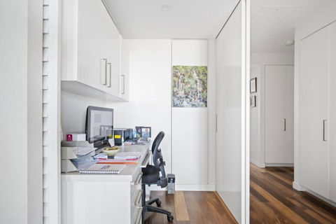 Allisee Apartments - Palm Beach Accommodation 1
